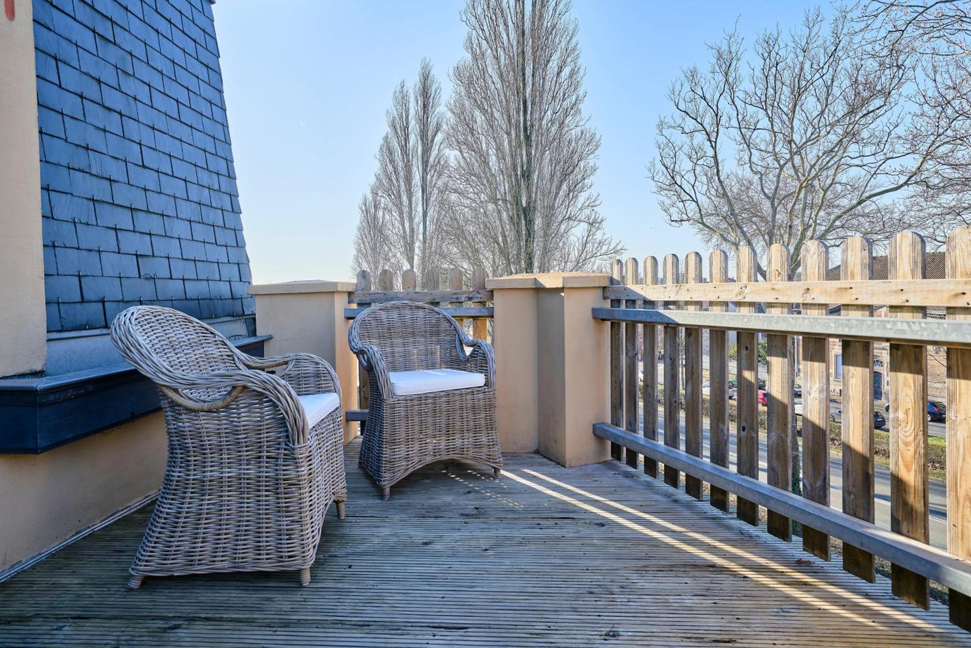 Duplex Cosy Et Lumineux Au Pied Du Tram *